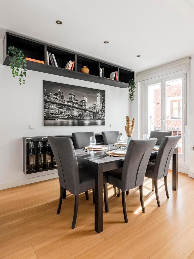 Charming Tirso De Molina III Appartement Madrid Buitenkant foto